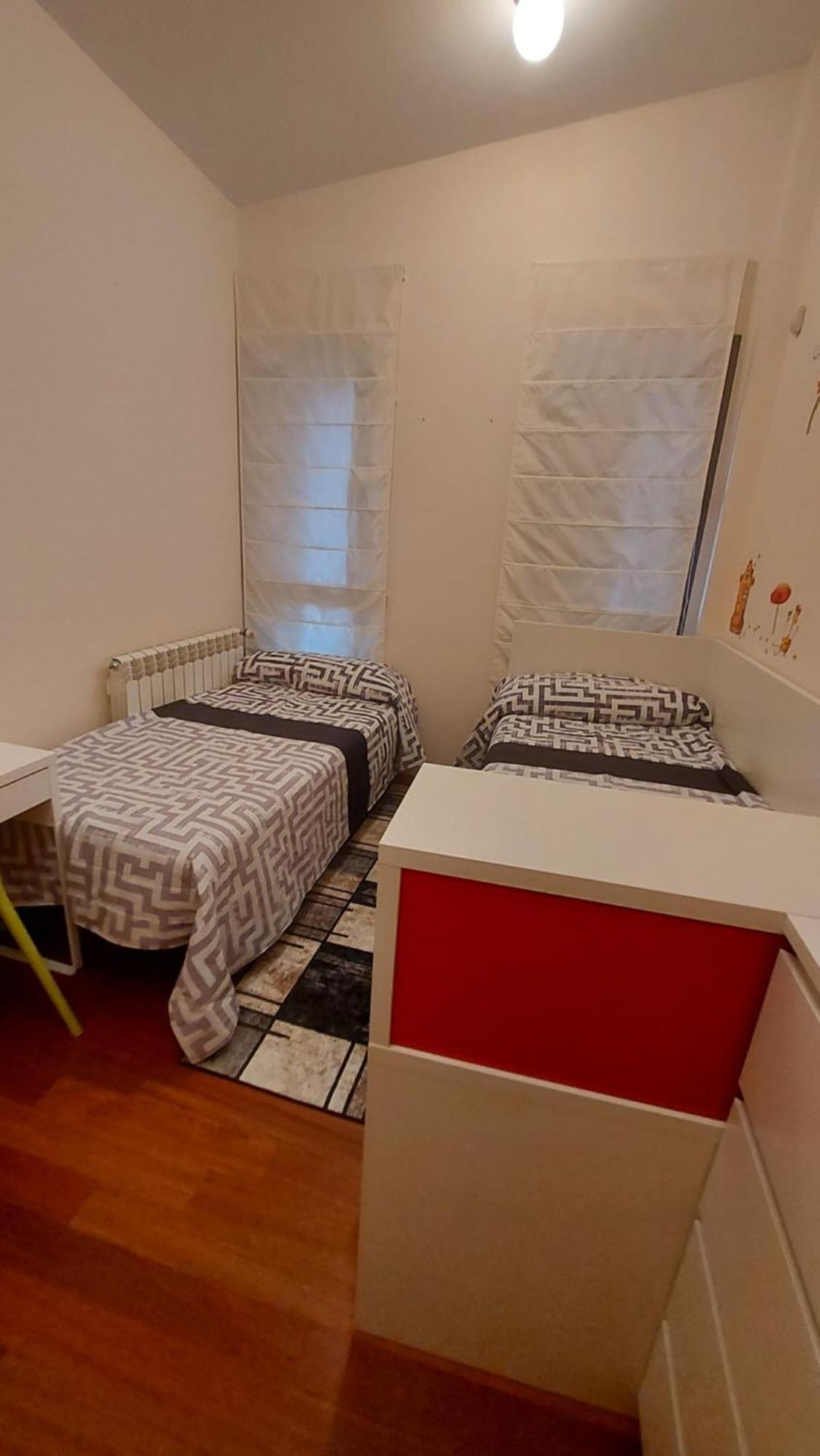 Duplex Gaby Lägenhet Sabiñánigo Exteriör bild